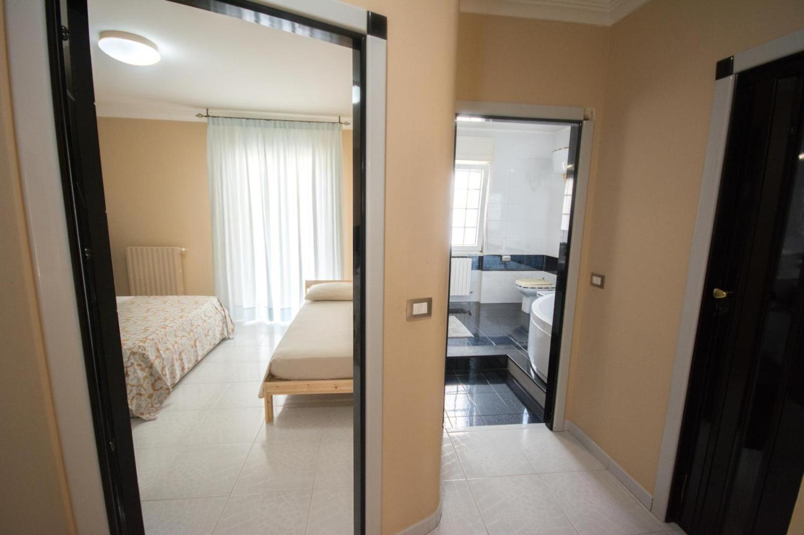 Al Vecchio Fontanile Bed & Breakfast Lesina Exterior photo