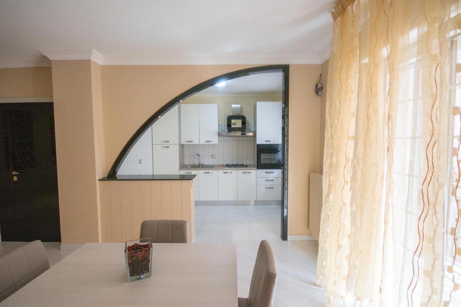 Al Vecchio Fontanile Bed & Breakfast Lesina Exterior photo