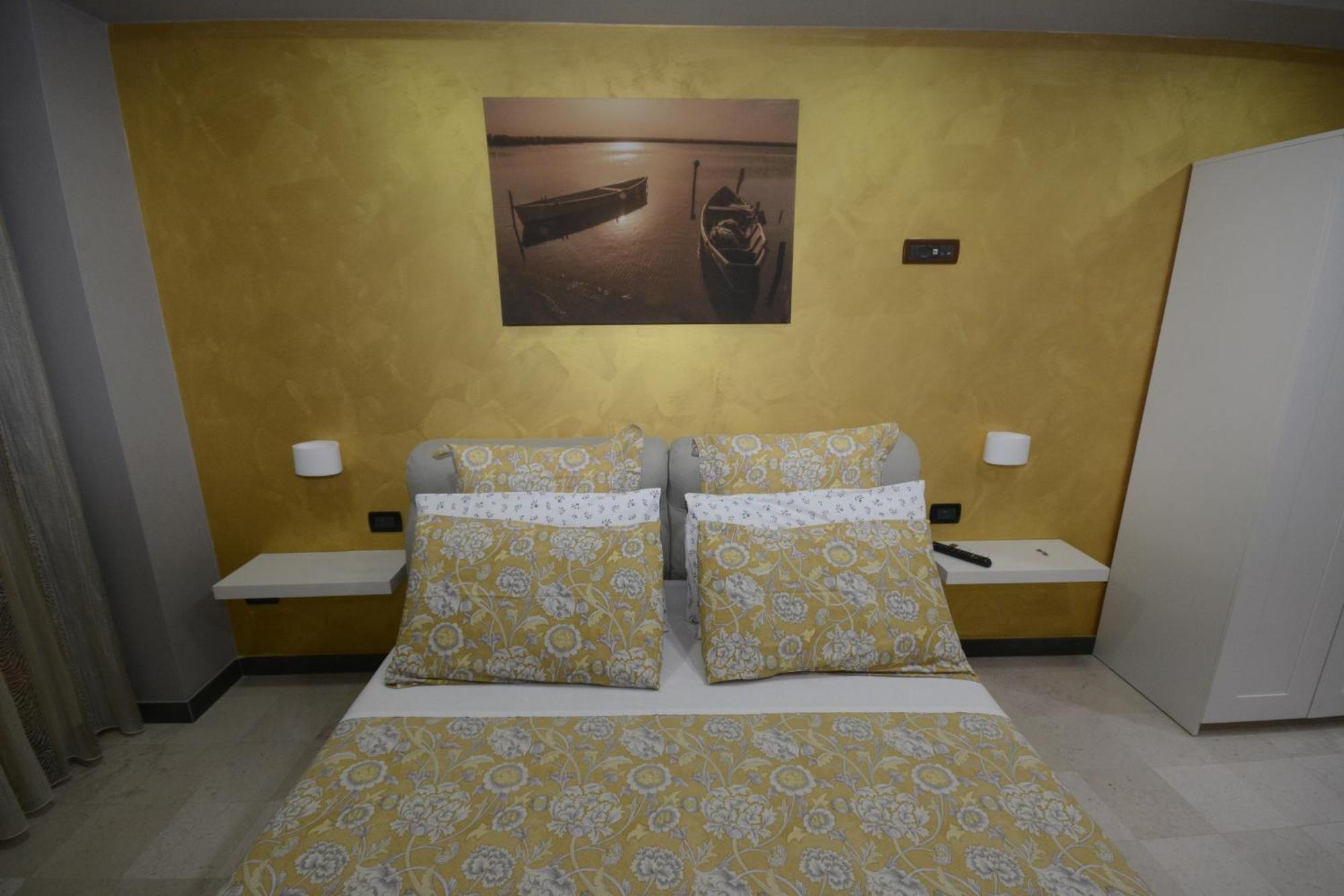 Al Vecchio Fontanile Bed & Breakfast Lesina Exterior photo